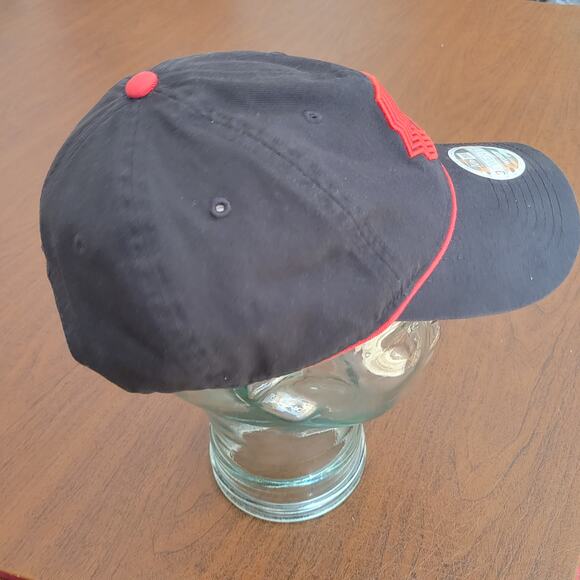 New Era Black Red Cincinnati Reds Womens 9TWENTY Hat Cap one size fits most New - Picture 2 of 10